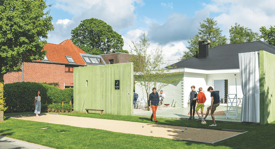 G-Lab house in Bruges outdoor living space with bocce court