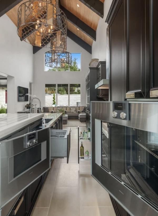 LEED Platinum kitchen in the Greenlab showhouse in Dallas