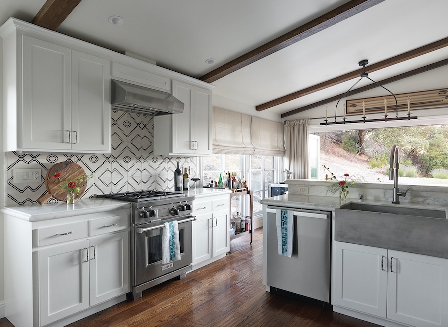 Kitchen in the Silverado guesthouse, a 2020 BALA winner