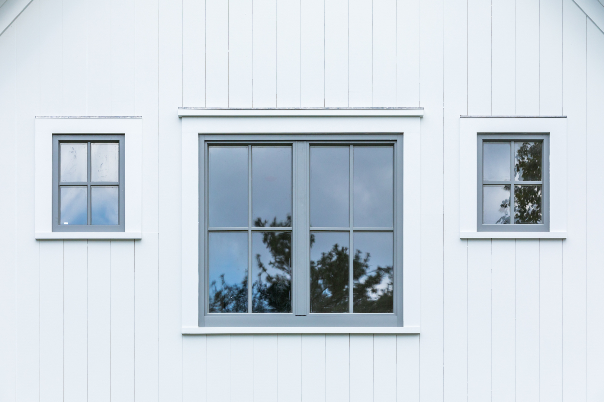 TruExterior poly-ash siding in a vertical installation. 