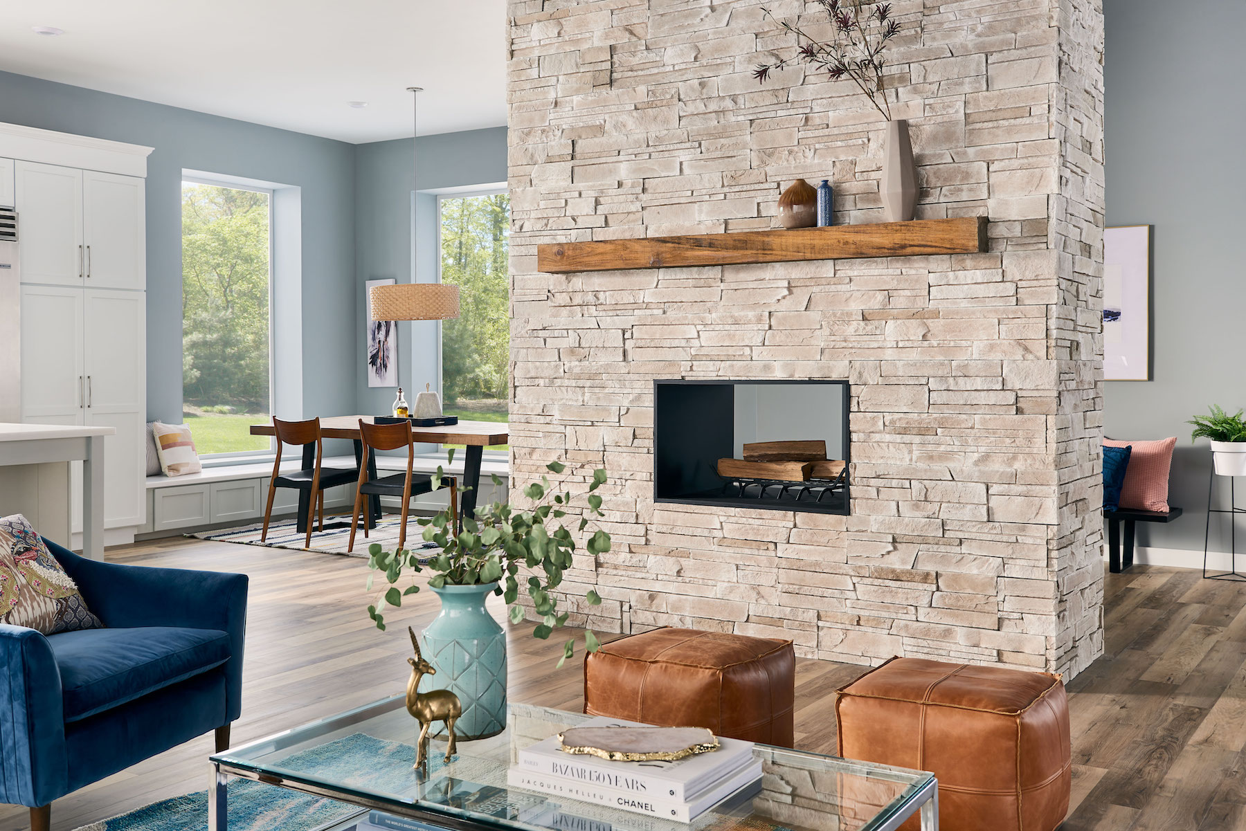 Versetta Stone_Fireplace_Ledgestone in Sand