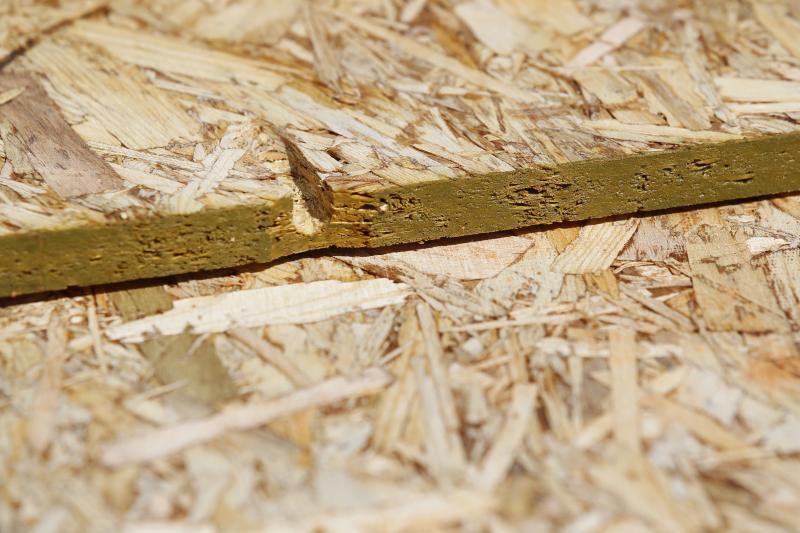 5 Weyerhaeuser Edge Gold OSB flooring panels with drain grooves