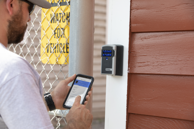 Master Lock bluetooth lock box