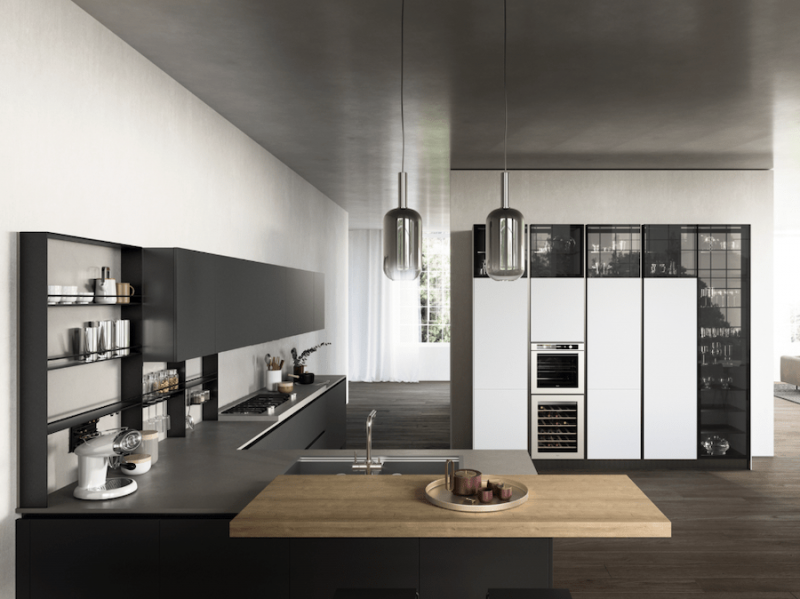 MandiCasa white kitchen