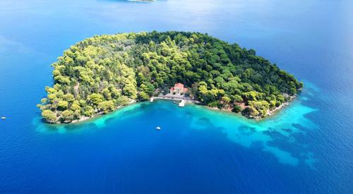 Home on private island