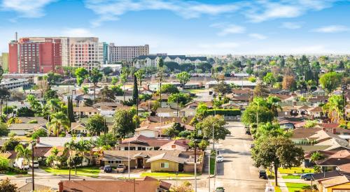 California housing neighborhood