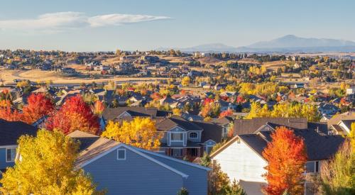 Crowded neighborhood in suburb of Denver