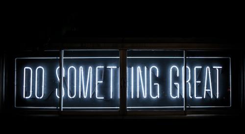 Neon_Sign_Do_Something_Great_by Clark_Tibbs/Unsplash