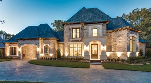 Exterior of home by Ron Davis Custom Homes