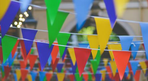 Celebratory party streamers