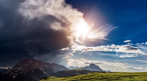 dark and light storms coming