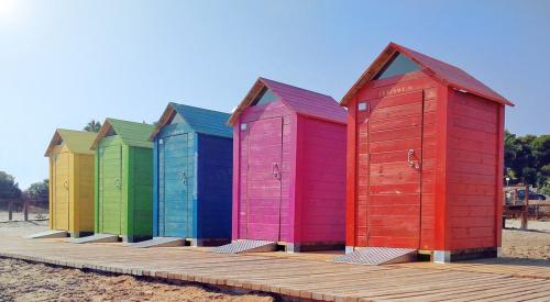 Beach booths